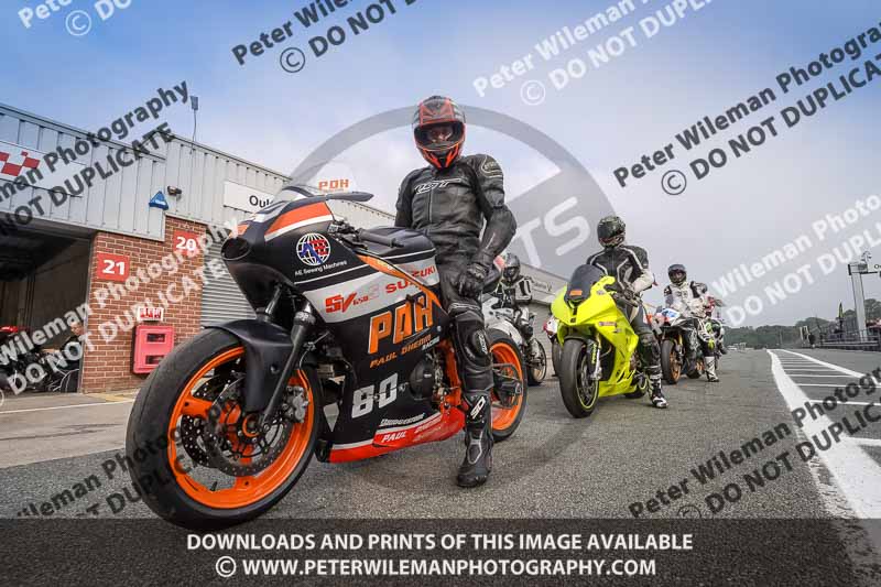 anglesey;brands hatch;cadwell park;croft;donington park;enduro digital images;event digital images;eventdigitalimages;mallory;no limits;oulton park;peter wileman photography;racing digital images;silverstone;snetterton;trackday digital images;trackday photos;vmcc banbury run;welsh 2 day enduro